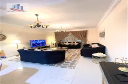 Living Room image for: Apartment - 2 Bedrooms - 2 Bathrooms for rent in New Al Taawun Road - Al Taawun - Sharjah, Image 1