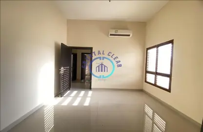 Apartment - 2 Bedrooms - 3 Bathrooms for rent in Al Jimi - Al Ain