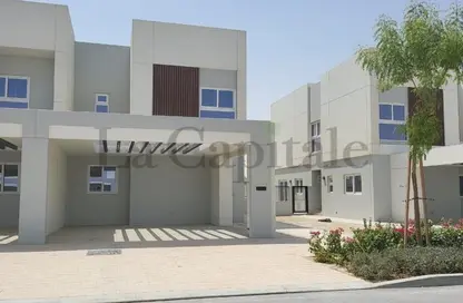 Townhouse - 4 Bedrooms - 4 Bathrooms for sale in Amaranta 3 - Villanova - Dubai Land - Dubai