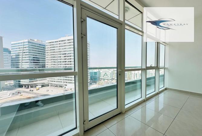 Apartment for Rent in Al Falahi Tower: Splendid Unit | Vacant | Full ...