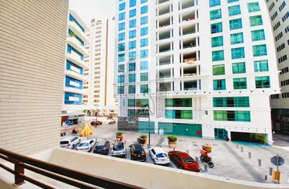 Duplex - 3 Bedrooms - 4 Bathrooms for rent in Al Shaheen Tower - Al Khalidiya - Abu Dhabi