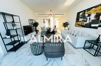 Apartment - 2 Bedrooms - 4 Bathrooms for rent in Wafra Residential Tower - Najmat Abu Dhabi - Al Reem Island - Abu Dhabi