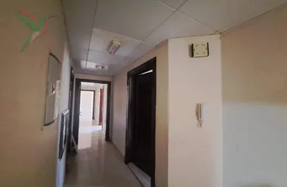 Apartment - 2 Bedrooms - 4 Bathrooms for rent in Hai Al Salama - Central District - Al Ain