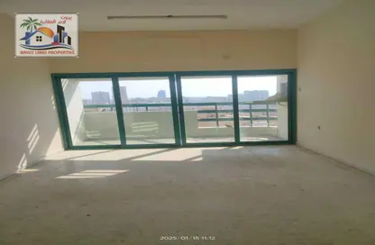 Apartment - 1 Bedroom - 2 Bathrooms for rent in Rolla Square - Rolla Area - Sharjah