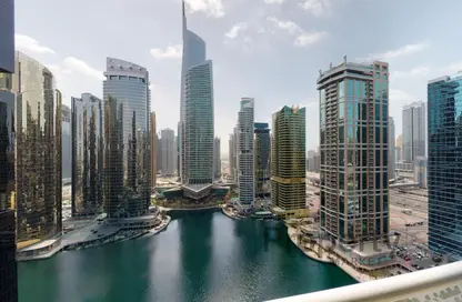 Apartment - 1 Bathroom for rent in Dubai Arch - JLT Cluster G - Jumeirah Lake Towers - Dubai