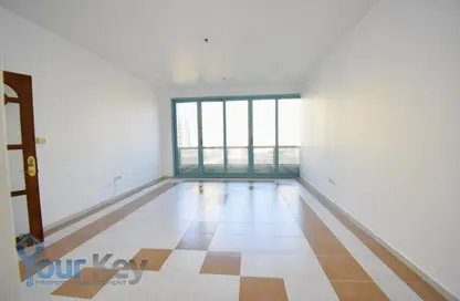 Empty Room image for: Apartment - 3 Bedrooms - 3 Bathrooms for rent in Lafzaeyya Tower - Khalifa Street - Abu Dhabi, Image 1