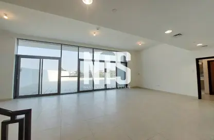 Apartment - 4 Bedrooms - 5 Bathrooms for rent in Al Rawdah - Abu Dhabi