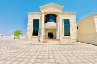 Villa - 5 Bedrooms - 7 Bathrooms for rent in Zakher - Al Ain