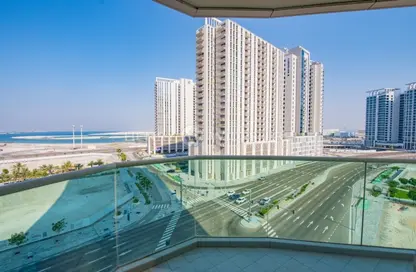 Apartment - 2 Bedrooms - 3 Bathrooms for sale in Beach Towers - Shams Abu Dhabi - Al Reem Island - Abu Dhabi