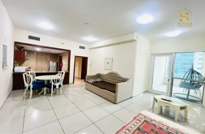 Apartment - 1 Bedroom - 2 Bathrooms for rent in Marina Pinnacle - Dubai Marina - Dubai