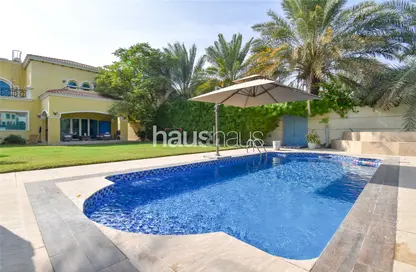 Villa - 4 Bedrooms - 5 Bathrooms for rent in Legacy - Jumeirah Park - Dubai