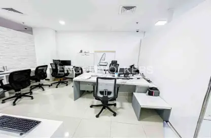 Office Space - Studio for sale in Bay Square Building 7 - Bay Square - Business Bay - Dubai