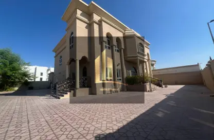 Villa - 6 Bedrooms - 7+ Bathrooms for sale in Al Azra - Al Riqqa - Sharjah