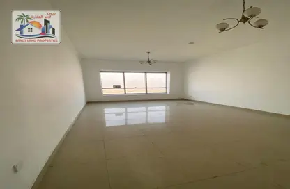 Apartment - 1 Bedroom - 2 Bathrooms for rent in Capital Tower - Al Majaz - Sharjah