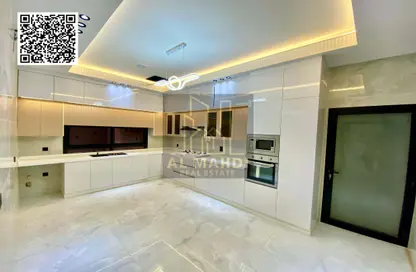 Villa - 5 Bedrooms - 7 Bathrooms for sale in Al Amira Village - Al Yasmeen - Ajman