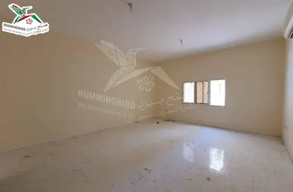 Villa - 3 Bedrooms - 4 Bathrooms for rent in Hai Al Qalaa - Al Jaheli - Al Ain