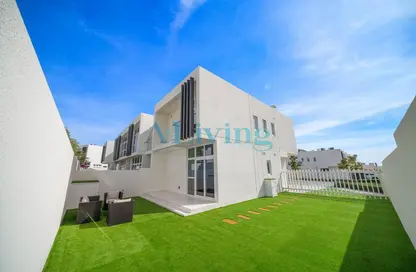 Villa - 3 Bedrooms - 5 Bathrooms for rent in Centaury - The Roots DAMAC Hills 2 - Damac Hills 2 - Dubai