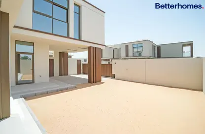 Townhouse - 3 Bedrooms - 4 Bathrooms for rent in Nad Al Dhabi - Al Jubail Island - Abu Dhabi