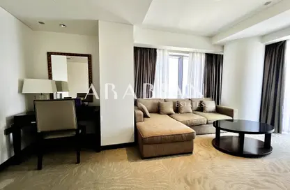 Apartment - 1 Bedroom - 1 Bathroom for sale in The Address Dubai Marina - Dubai Marina - Dubai