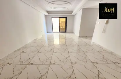 Apartment - 3 Bedrooms - 3 Bathrooms for rent in Muwaileh 29 Building - Muwaileh - Sharjah