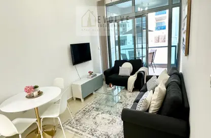 Apartment - 1 Bedroom - 2 Bathrooms for rent in Marina Residence B - Marina Residence - Dubai Marina - Dubai