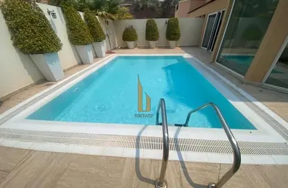 Villa - 4 Bedrooms - 5 Bathrooms for rent in Umm Suqeim 1 Villas - Umm Suqeim 1 - Umm Suqeim - Dubai