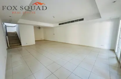 Villa - 3 Bedrooms - 3 Bathrooms for rent in Springs 11 - The Springs - Dubai