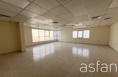 Office Space - Studio - 2 Bathrooms for rent in Al Quoz 3 - Al Quoz - Dubai