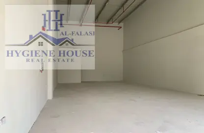 Warehouse - Studio - 1 Bathroom for rent in Ajman Industrial 1 - Ajman Industrial Area - Ajman