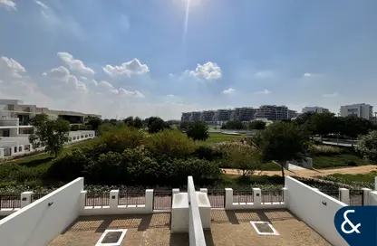 Townhouse - 4 Bedrooms - 5 Bathrooms for sale in Phoenix - DAMAC Hills - Dubai