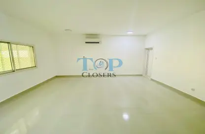 Apartment - 3 Bedrooms - 3 Bathrooms for rent in Al Zaafaran - Al Khabisi - Al Ain