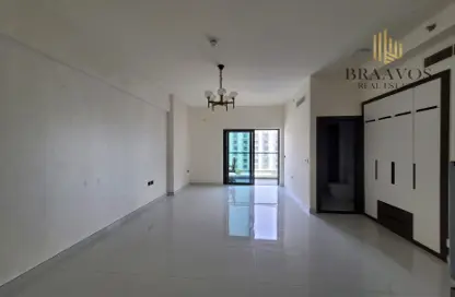 Apartment - Studio - 1 Bathroom for sale in Lawnz by Danube Block 4 - Lawnz by Danube - International City - Dubai