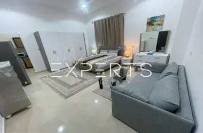 Apartment - 1 Bathroom for rent in Madinat Al Riyad - Abu Dhabi