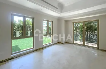 Villa - 4 Bedrooms - 5 Bathrooms for rent in Entertainment Foyer - European Clusters - Jumeirah Islands - Dubai