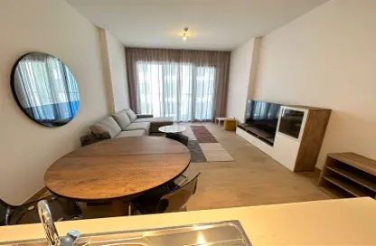 Apartment - 2 Bedrooms - 3 Bathrooms for rent in La Rive - Building 2 - La Mer - Jumeirah - Dubai