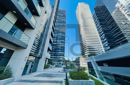 Apartment - 2 Bedrooms - 2 Bathrooms for rent in Dunya Tower - Burj Khalifa Area - Downtown Dubai - Dubai