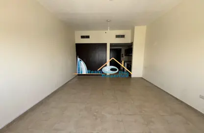 Apartment - 1 Bathroom for rent in Silicon Gates 1 - Silicon Gates - Dubai Silicon Oasis - Dubai