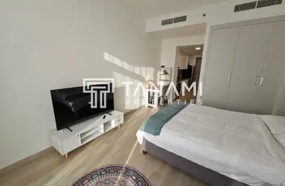 Apartment - Studio - 1 Bathroom for rent in Bloom Towers C - Bloom Towers - Jumeirah Village Circle - Dubai