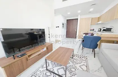 Apartment - 1 Bedroom - 1 Bathroom for rent in Oasis Residences - Masdar City - Abu Dhabi