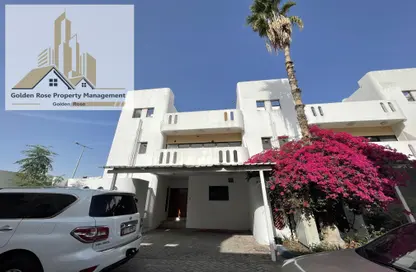 Villa - 5 Bedrooms - 7 Bathrooms for rent in Al Musalla Area - Al Karamah - Abu Dhabi