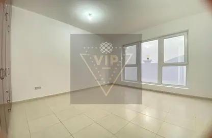 Apartment - 3 Bedrooms - 3 Bathrooms for rent in Al Manaseer - Abu Dhabi