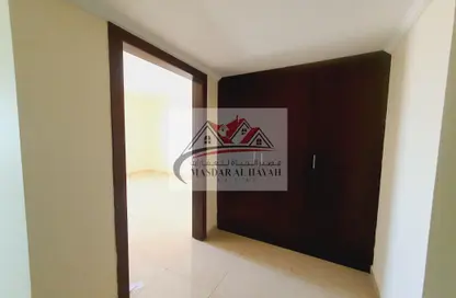 Apartment - 1 Bedroom - 1 Bathroom for rent in Muwaileh Commercial - Sharjah