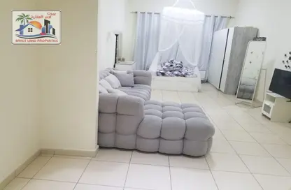 Apartment - 1 Bathroom for rent in Al Rashidiya - Ajman Downtown - Ajman