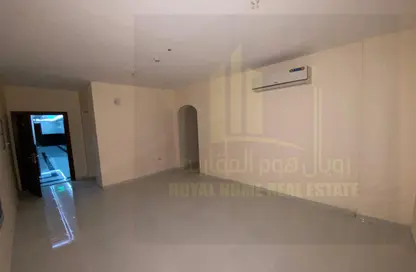 Apartment - 1 Bedroom - 2 Bathrooms for rent in Al Jurf Industrial 3 - Al Jurf Industrial - Ajman