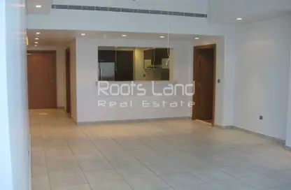 Apartment - 2 Bedrooms - 3 Bathrooms for sale in Marina Residences 5 - Marina Residences - Palm Jumeirah - Dubai