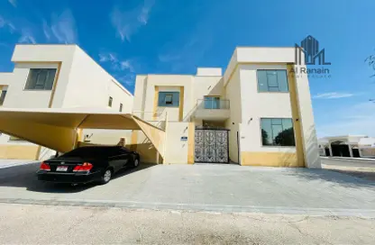 Villa - 4 Bedrooms - 6 Bathrooms for rent in Al Khabisi - Al Ain