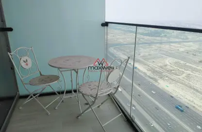 Apartment - 1 Bathroom for rent in Bloom Towers C - Bloom Towers - Jumeirah Village Circle - Dubai