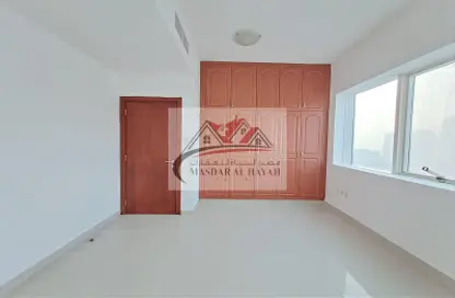 Apartment - 2 Bedrooms - 2 Bathrooms for rent in Al Nahda Complex - Al Nahda - Sharjah