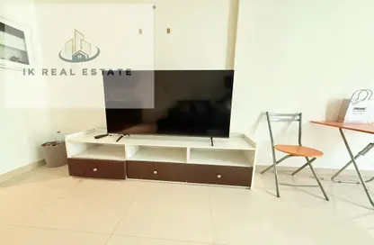 Apartment - 1 Bathroom for rent in Al Zahia - Muwaileh Commercial - Sharjah