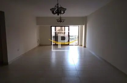 Apartment - 3 Bedrooms - 3 Bathrooms for rent in Sheikh Rashid Building - Sheikh Zayed Road - Dubai